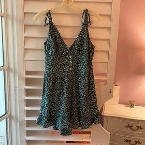 Princess Polly Romper